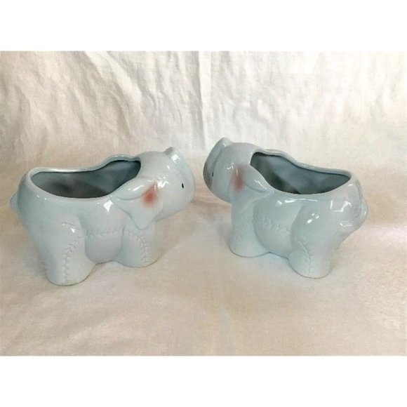 Pair of Ceramic Baby Elephant Planters - Picture 3 of 12